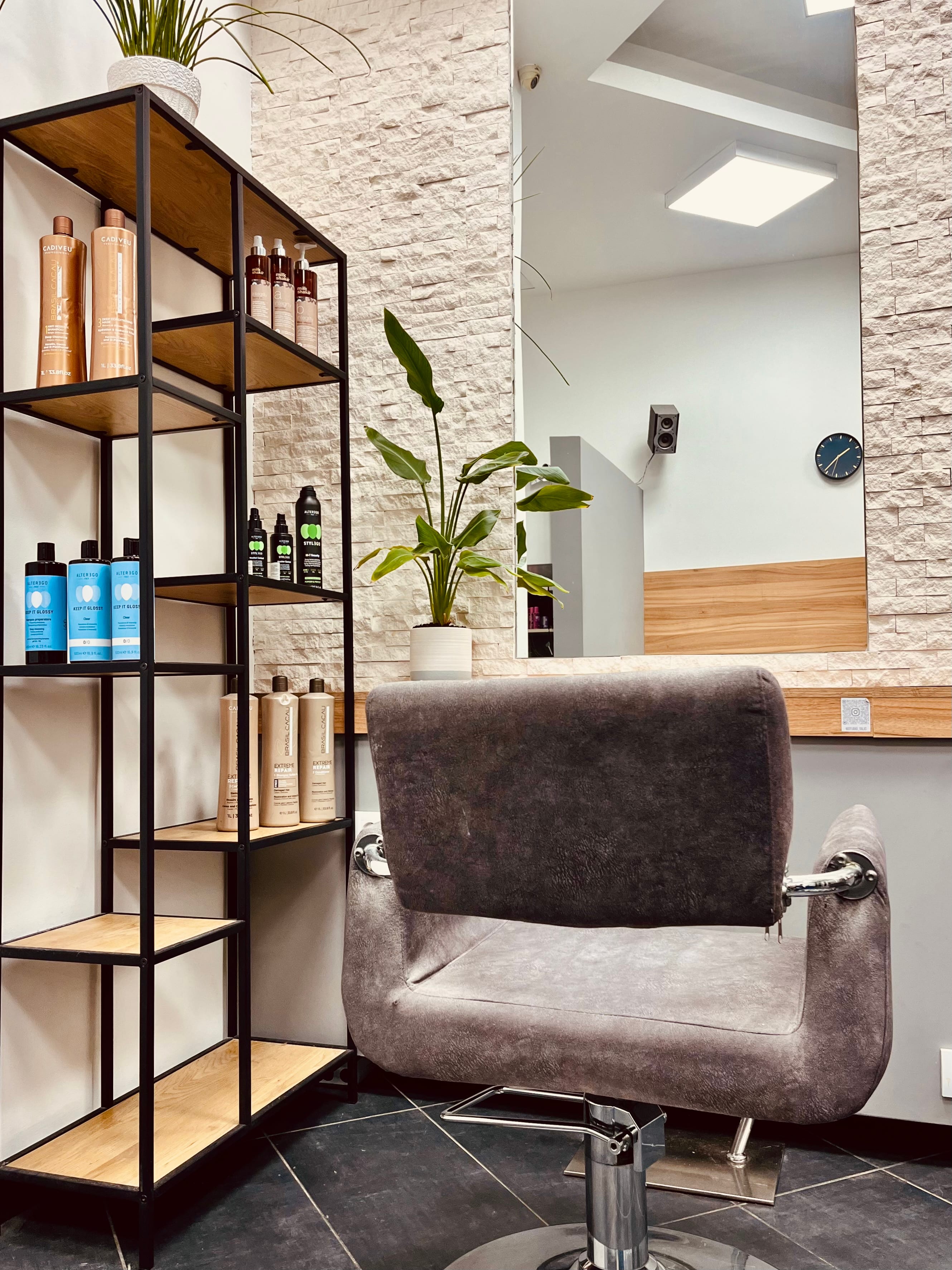 Frizerski studio Talić Novi Beograd enterijer